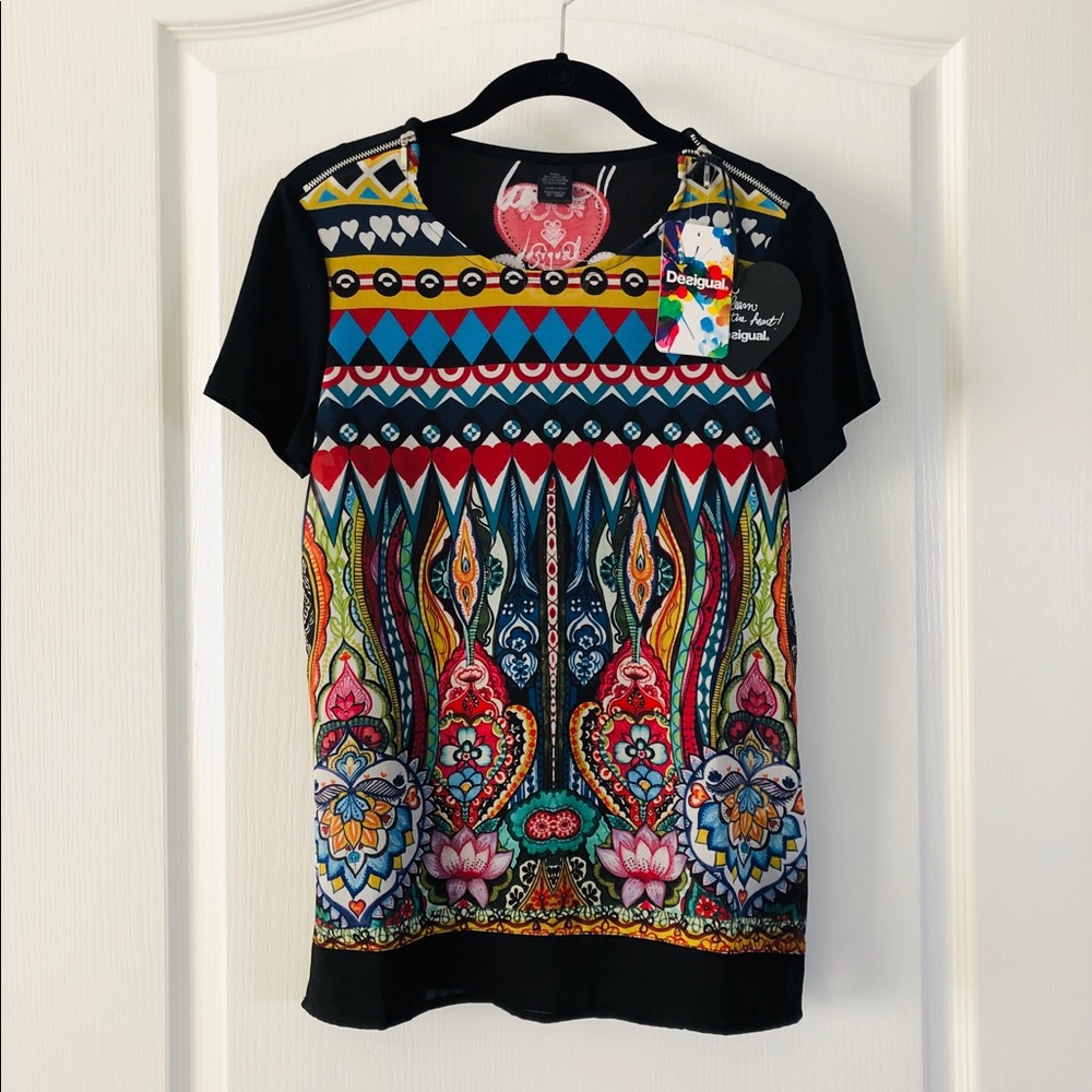 Lotus flower top 🌸 Desigual t-shirt